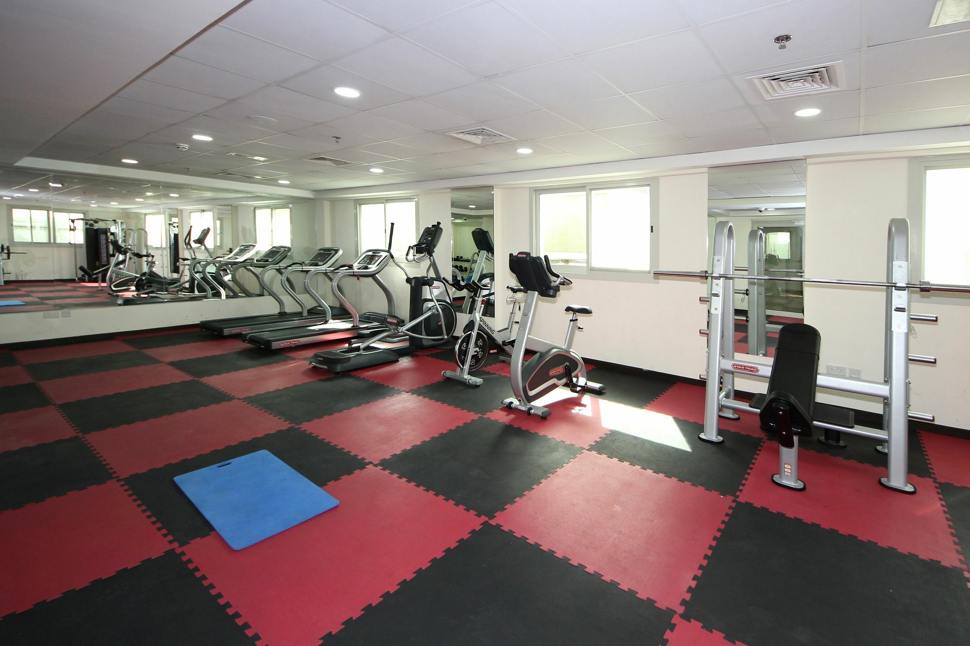 Spacious 2 Bedroom In Al Telal 11, Al Barsha 1 Dubaj Zewnętrze zdjęcie